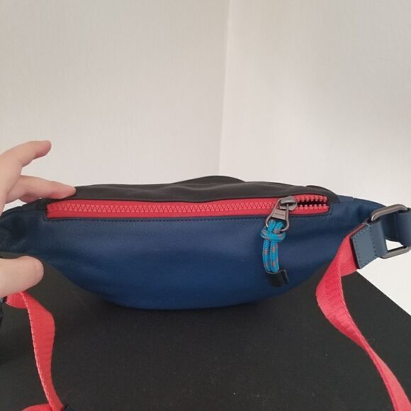 Coach Terrain Belt Bag - Picture 7 of 11